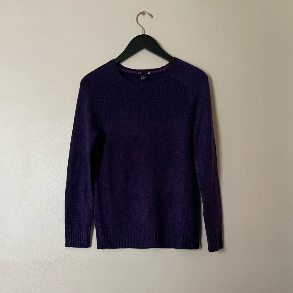 H&M Purple and Pink Sweater
